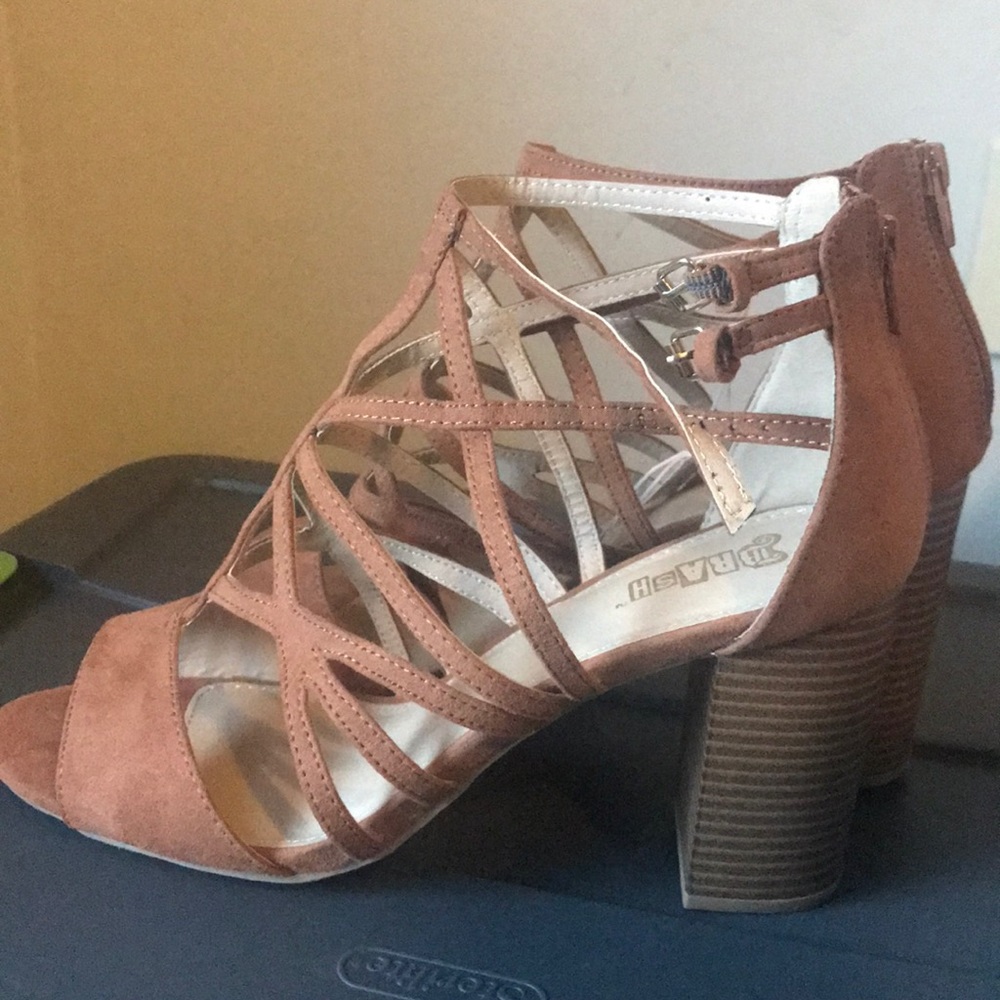 Chunky heels - Picture 2 of 5